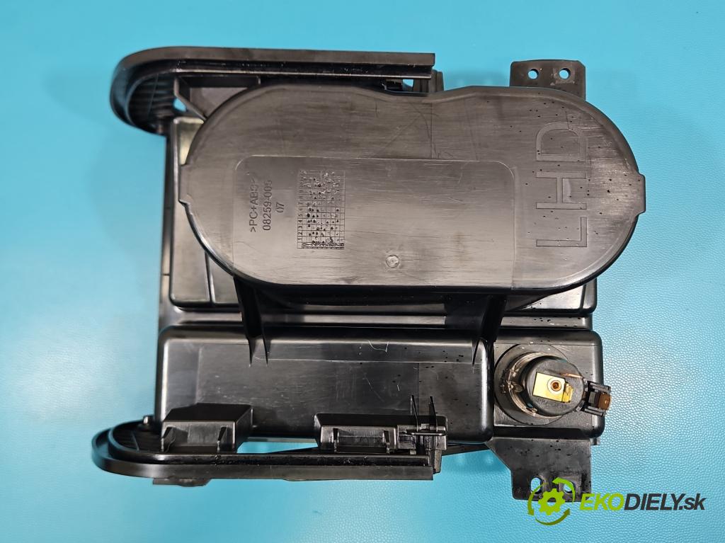 Land rover Range Rover Evoque I 2011-2018 2.0 td 150 HP automatic 110 kW 1999 cm3 5- Rukojeť: na nápoje: BJ32-600D00-BB (Držiak (úchyt) na nápoje)