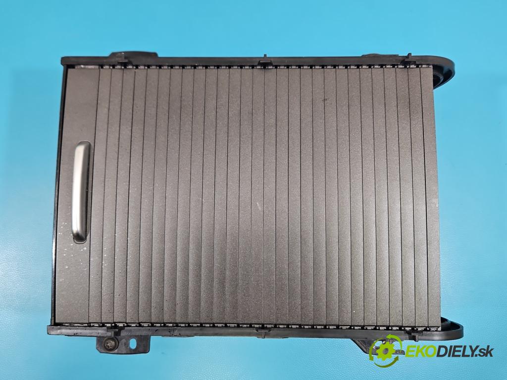 Land rover Range Rover Evoque I 2011-2018 2.0 td 150 HP automatic 110 kW 1999 cm3 5- Rukojeť: na nápoje: BJ32-600D00-BB (Držiak (úchyt) na nápoje)