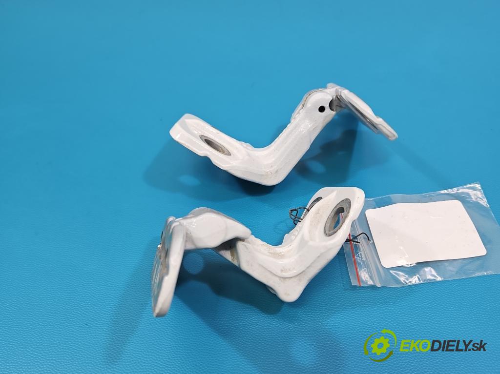 Land rover Range Rover Evoque I 2011-2018 2.0 td 150 hp automatic 110 kW 1999 cm3 5- Závěs: dveře zadní levý BJ32-228A67-CB