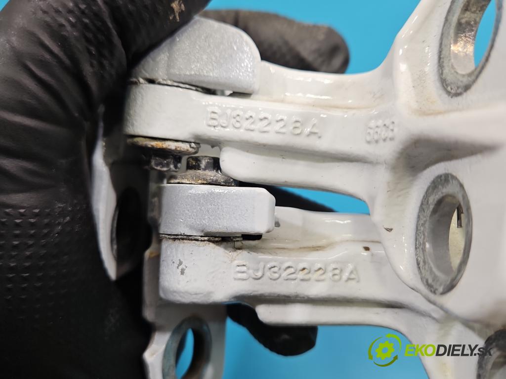 Land rover Range Rover Evoque I 2011-2018 2.0 td 150 hp automatic 110 kW 1999 cm3 5- Závěs: dveře zadní pravý BJ32228A