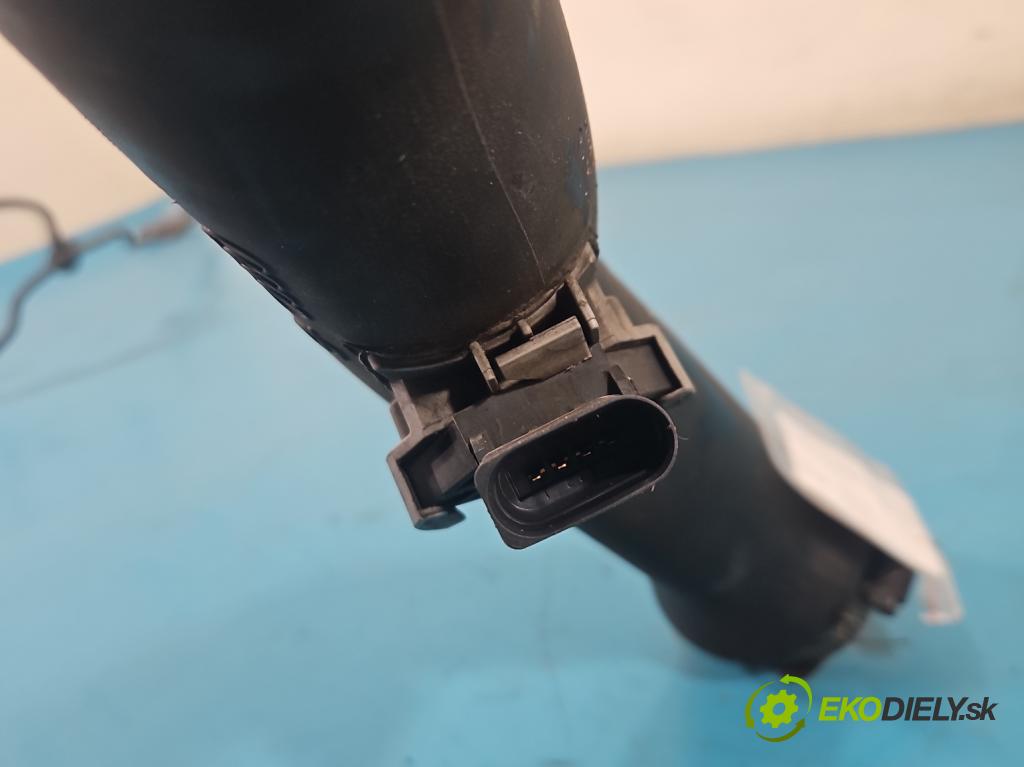 Audi A4 B9 2015-2024 2.0 TFSI 252KM automatic 185 kW 1984 cm3 4- Trubka: 8W0145673L