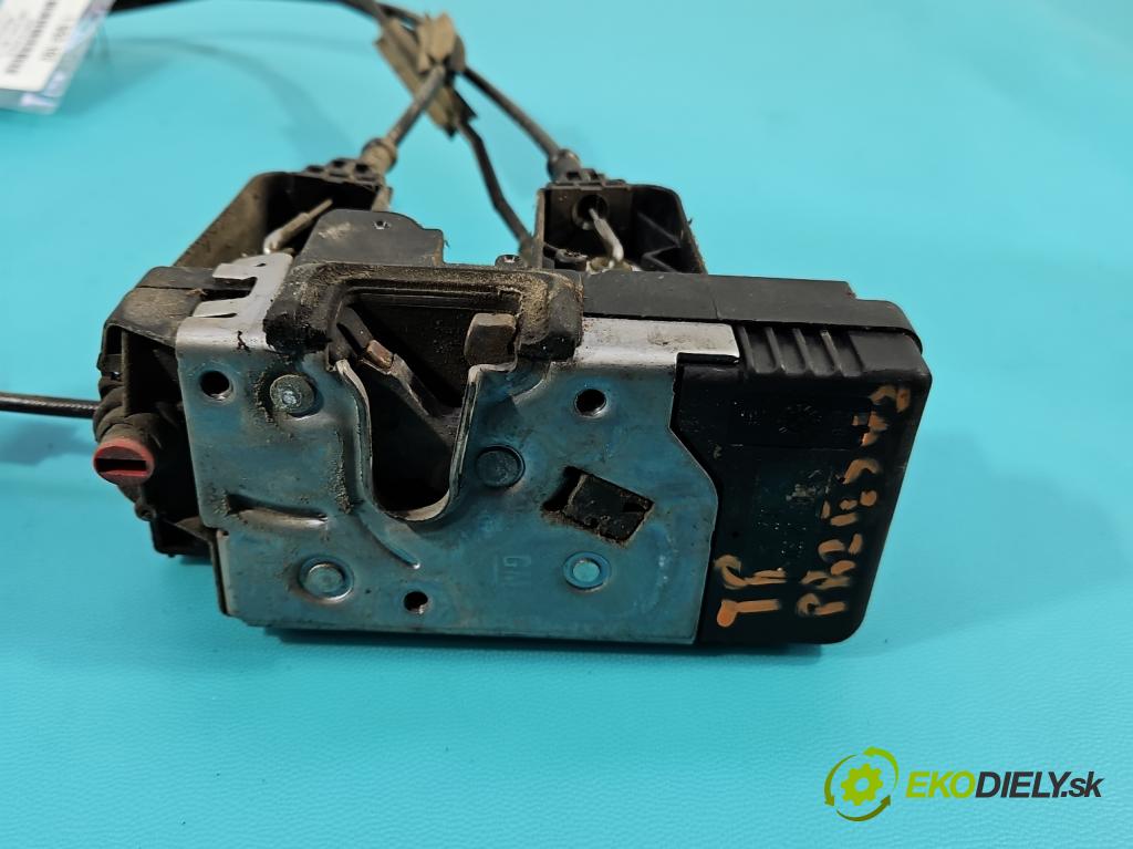 Opel Combo C 2001-2011 1.7 dti 65 HP manual 48 kW 1686 cm3 5- zámok zadné pravý 13157757