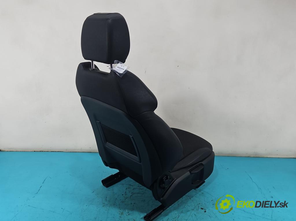 Land rover Range Rover Evoque I 2011-2018 2.0 td 150 hp automatic 110 kW 1999 cm3 5- Sedadlo pravý  (Sedadlo)