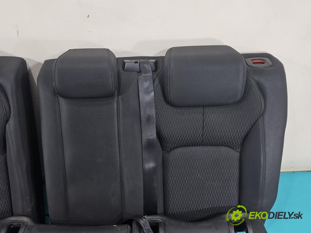 Land rover Range Rover Evoque I 2011-2018 2.0 td 150 HP automatic 110 kW 1999 cm3 5- Pohovka: zadné  (Sedadlo)