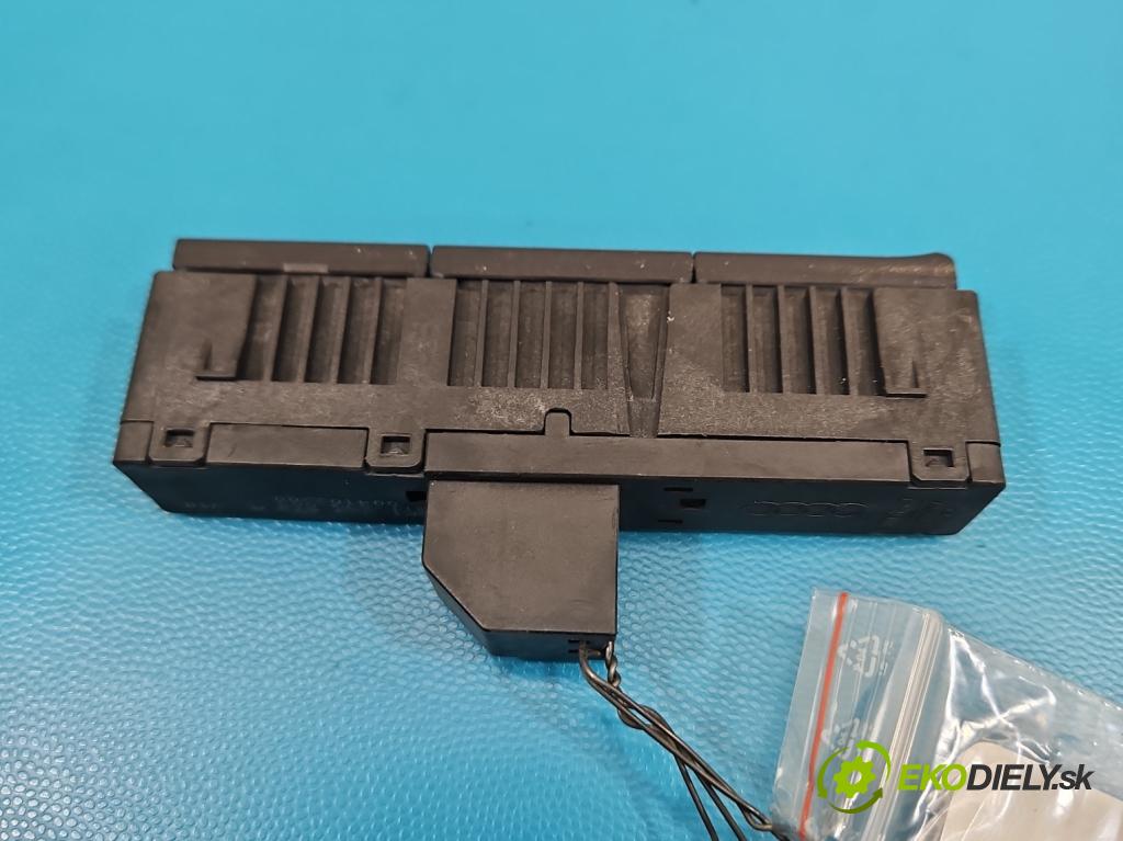 Audi A4 B8 2007-2015 2.0 tdi 136 HP manual 100 kW 1968 cm3 4- prepínač ostatné 8K1959673A