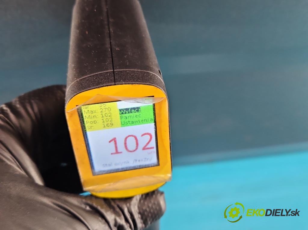 Skoda Kamiq 1.0 TSI 116 HP automatic 85 kW 999 cm3 5- dvere zadné pravé  (Kľučka dverí ostatné)