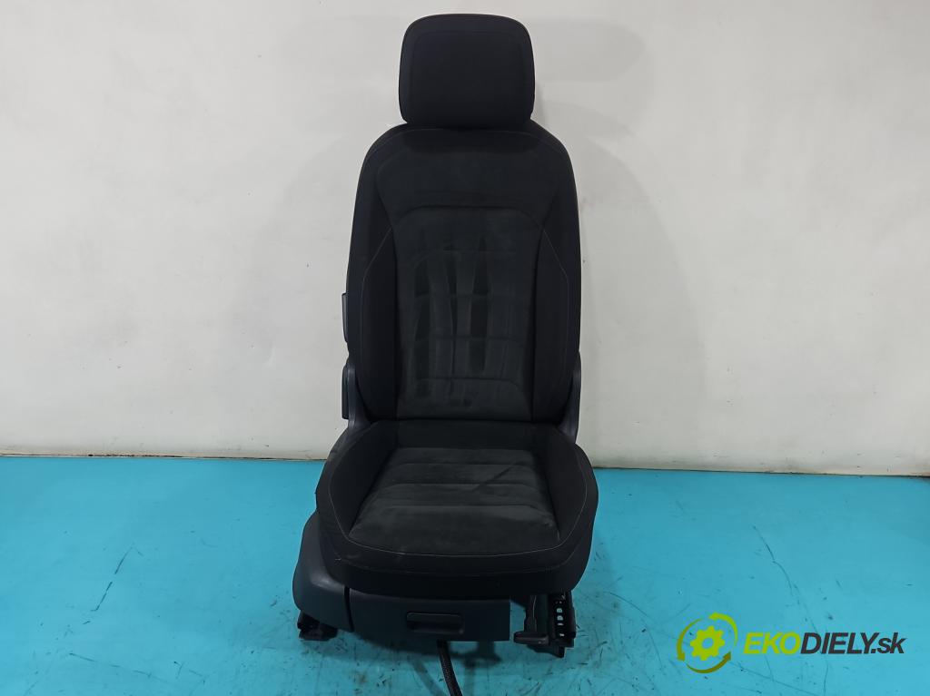 Vw Tiguan II 2016-2024 1.5 TSI 150 hp automatic 110 kW 1498 cm3 5- Sedadlo pravý  (Sedadlo)
