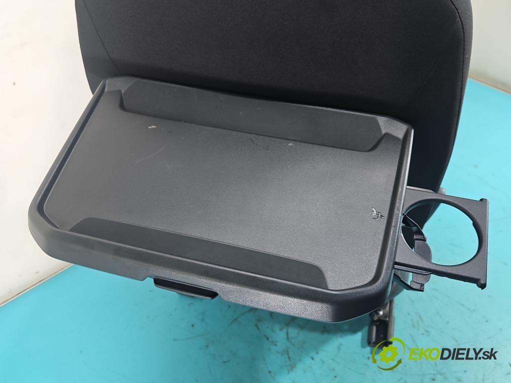 Vw Tiguan II 2016-2024 1.5 TSI 150 hp automatic 110 kW 1498 cm3 5- Sedadlo pravý  (Sedadlo)