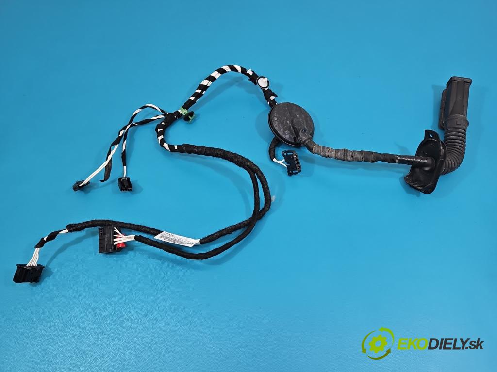 Vw Tiguan II 2016-2024 1.5 TSI 150 HP automatic 110 kW 1498 cm3 5- Zväzok: dvere zadné pravých 5NA971694BD