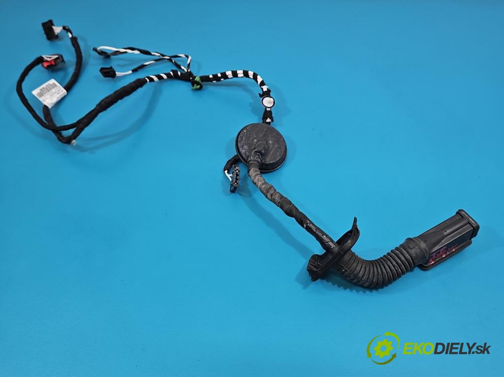 Vw Tiguan II 2016-2024 1.5 TSI 150 HP automatic 110 kW 1498 cm3 5- Zväzok: dvere zadné pravých 5NA971694BD