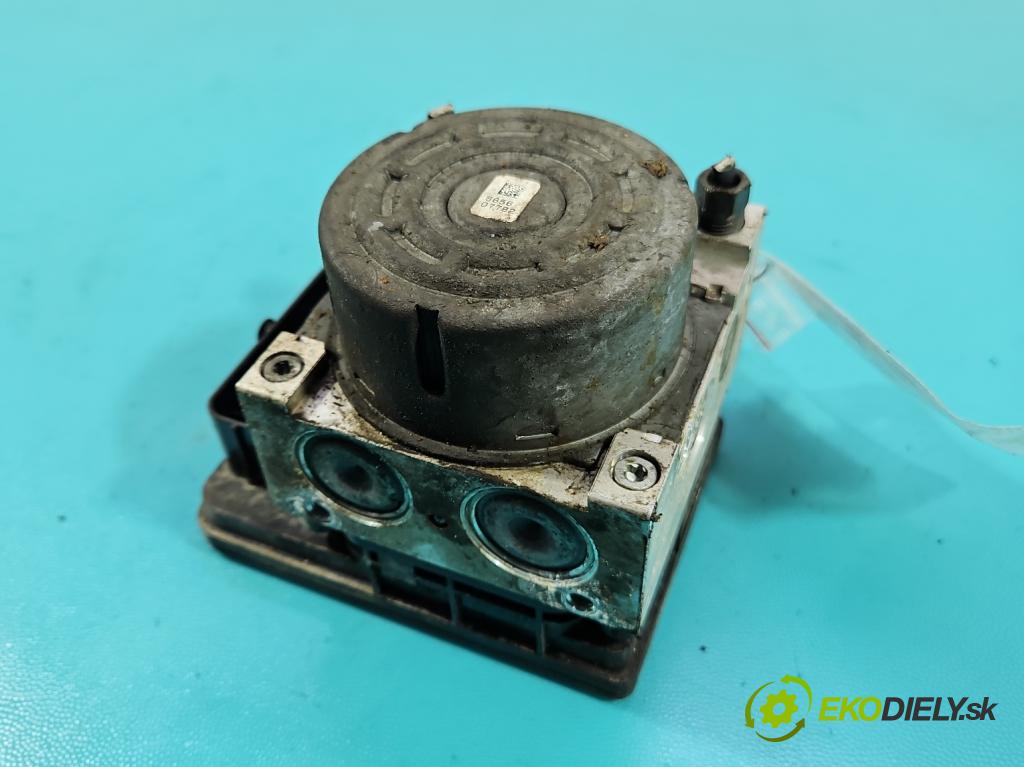 Peugeot 2008 I 2013-2019 1.2 12V 131 HP manual 96 kW 1199 cm3 5- čerpadlo abs 100916-39133 (Pumpa ABS)