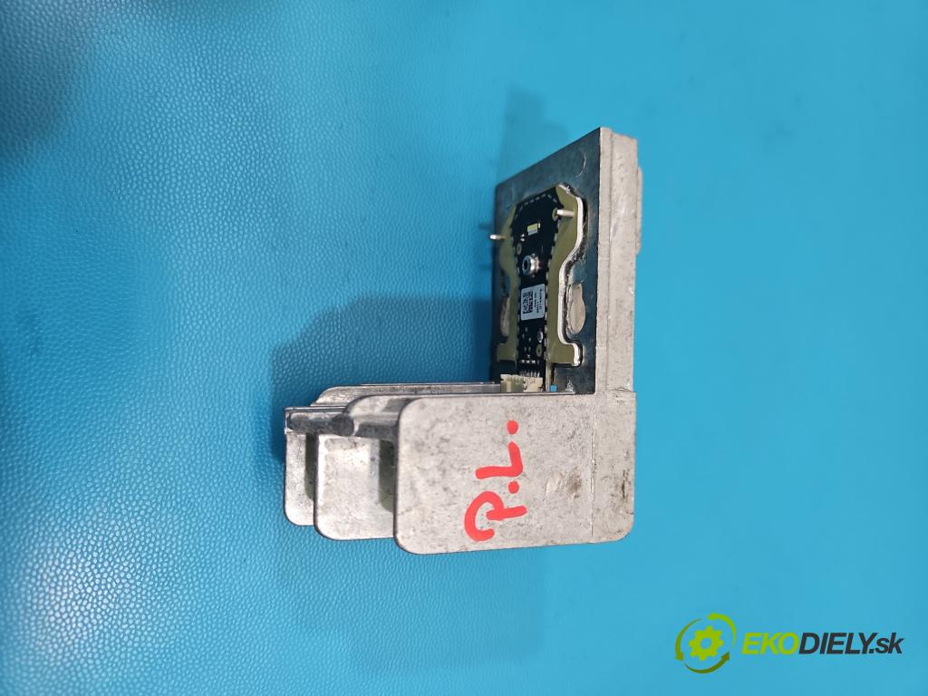 Vw Tiguan II 2016-2024 1.5 TSI 150 HP automatic 110 kW 1498 cm3 5- modul lampy: 8R01G143079