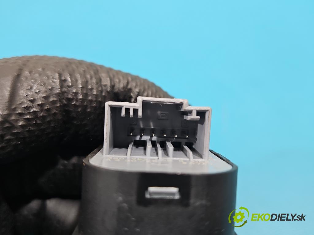 Vw Tiguan II 2016-2024 1.5 TSI 150 HP automatic 110 kW 1498 cm3 5- prepínač okien spätných zrkadiel 3G0959565B