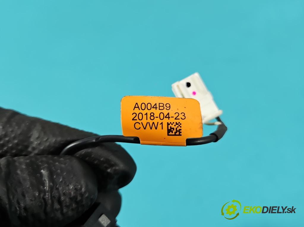 Peugeot 2008 I 2013-2019 1.2 12V 131 HP manual 96 kW 1199 cm3 5- Mikrofon: 9812373180