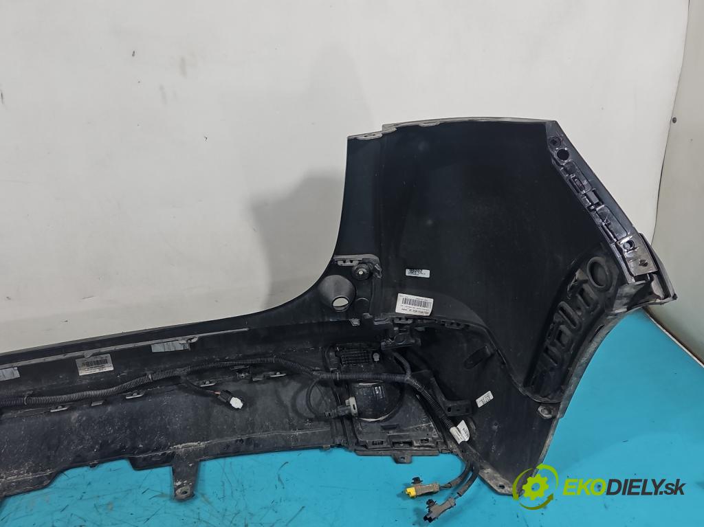 Peugeot 2008 I 2013-2019 1.2 12V 131 hp manual 96 kW 1199 cm3 5- nárazník zadní  (Klika dveří ostatní)