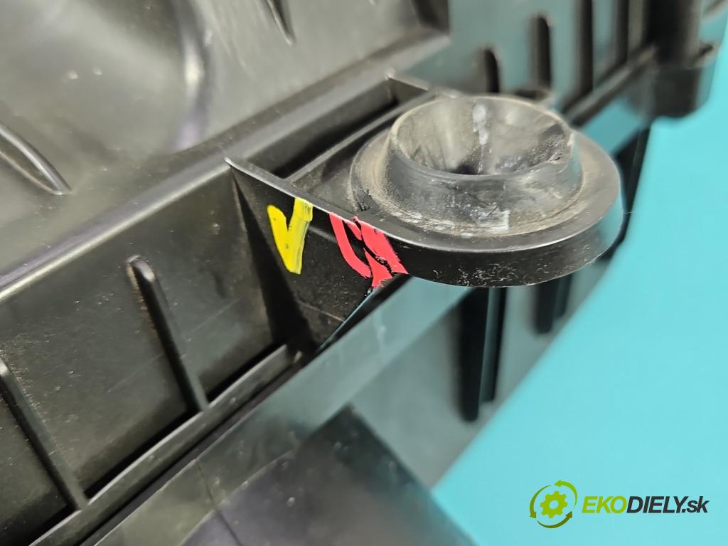 Vw Tiguan II 2016-2024 1.5 TSI 150 HP automatic 110 kW 1498 cm3 5- obal filtra vzduchu 5Q0129601BB (Obal vzduchového filtra)