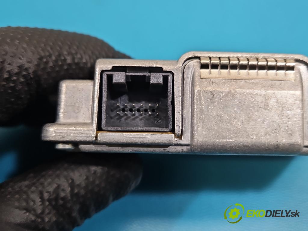 Vw Tiguan II 2016-2024 1.5 TSI 150 HP automatic 110 kW 1498 cm3 5- Kamera predné 3Q0980654L