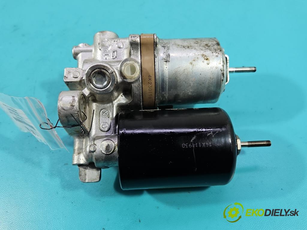 Toyota Auris II 2012-2018 1.8 hybrid 99 HP automatic 73 kW 1798 cm3 5- čerpadlo abs 47070-12010 (Pumpa ABS)