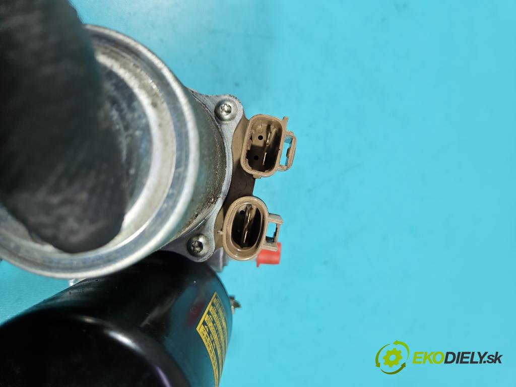 Toyota Auris II 2012-2018 1.8 hybrid 99 HP automatic 73 kW 1798 cm3 5- čerpadlo abs 47070-12010 (Pumpa ABS)