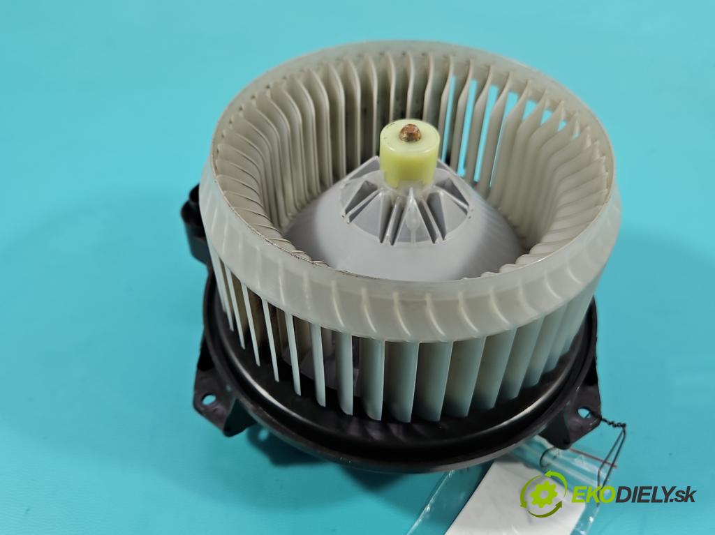 Toyota Auris II 2012-2018 1.8 hybrid 99 HP automatic 73 kW 1798 cm3 5- ventilátor vzduchu 272700-8085