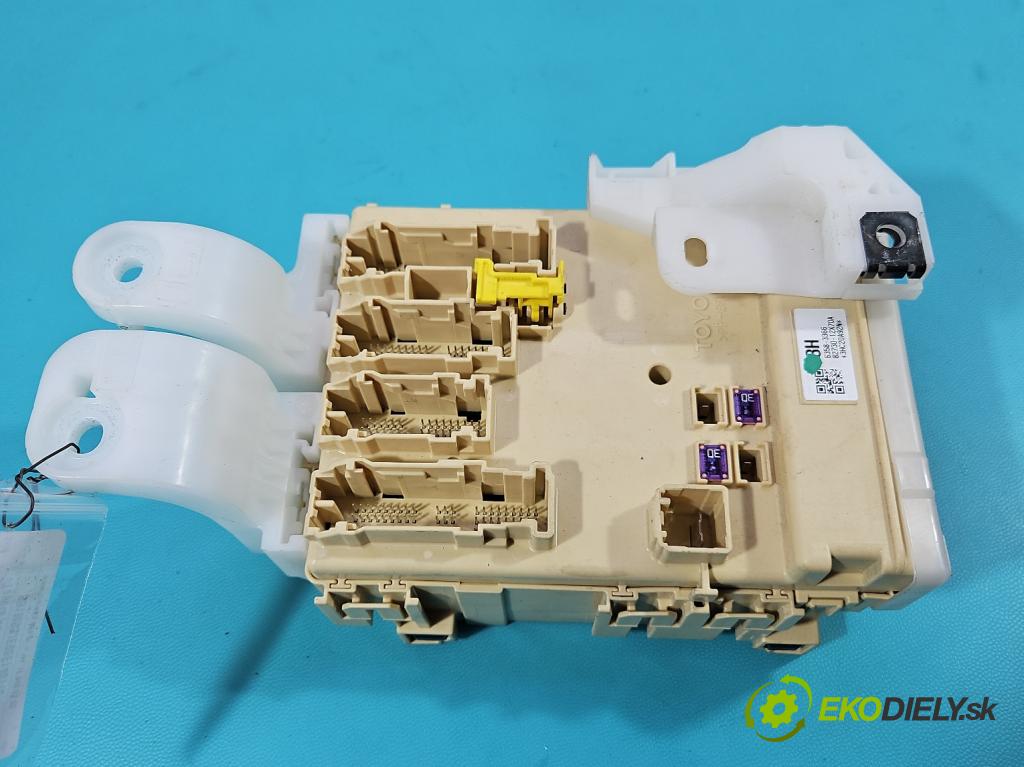 Toyota Auris II 2012-2018 1.8 hybrid 99 HP automatic 73 kW 1798 cm3 5- riadiaca jednotka ostatné 89221-02331