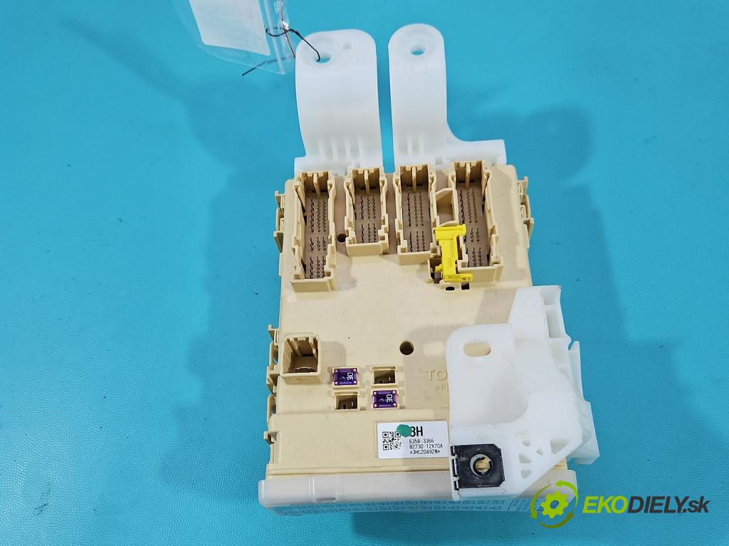 Toyota Auris II 2012-2018 1.8 hybrid 99 HP automatic 73 kW 1798 cm3 5- riadiaca jednotka ostatné 89221-02331