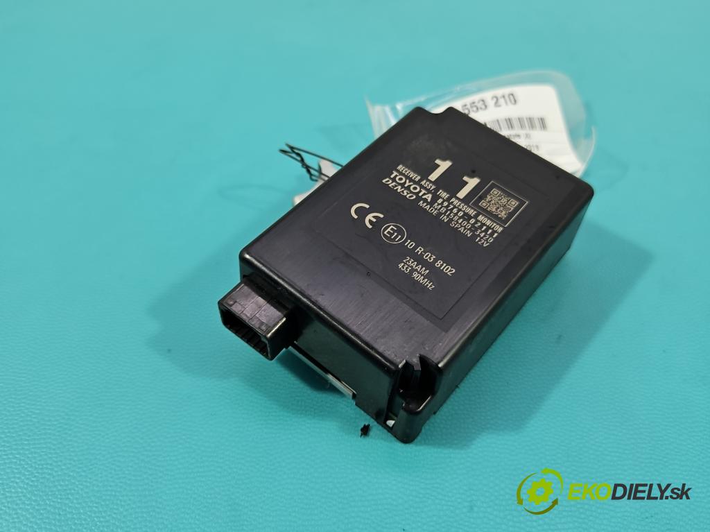 Toyota Auris II 2012-2018 1.8 hybrid 99 hp automatic 73 kW 1798 cm3 5- řídící jednotka 89760-02111