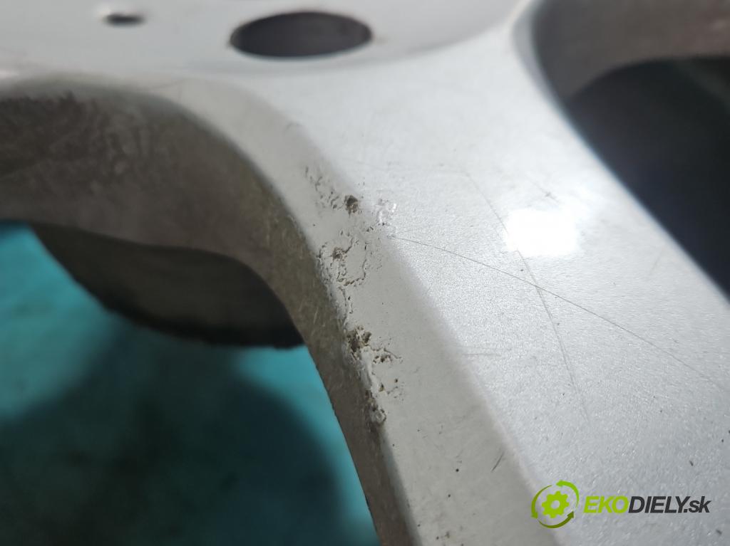 Peugeot 2008 I 2013-2019 1.2 12V 131 hp manual 96 kW 1199 cm3 5- Felga hliník 16" komplet