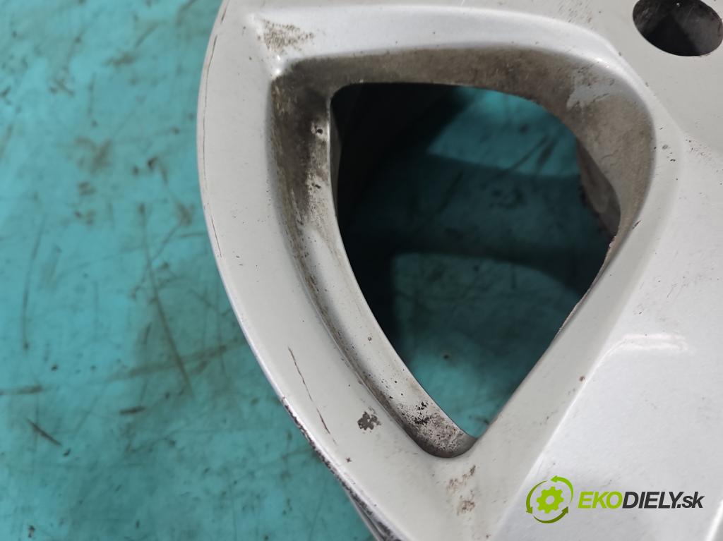 Peugeot 2008 I 2013-2019 1.2 12V 131 hp manual 96 kW 1199 cm3 5- Felga hliník 16" komplet