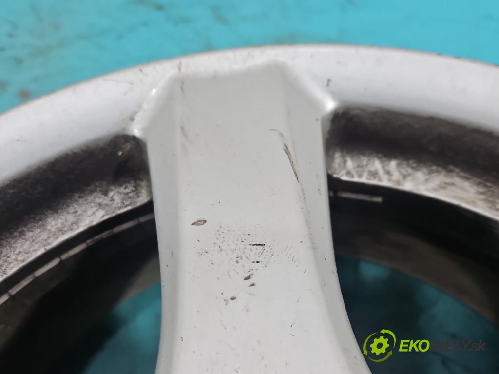 Peugeot 2008 I 2013-2019 1.2 12V 131 hp manual 96 kW 1199 cm3 5- Felga hliník 16" komplet