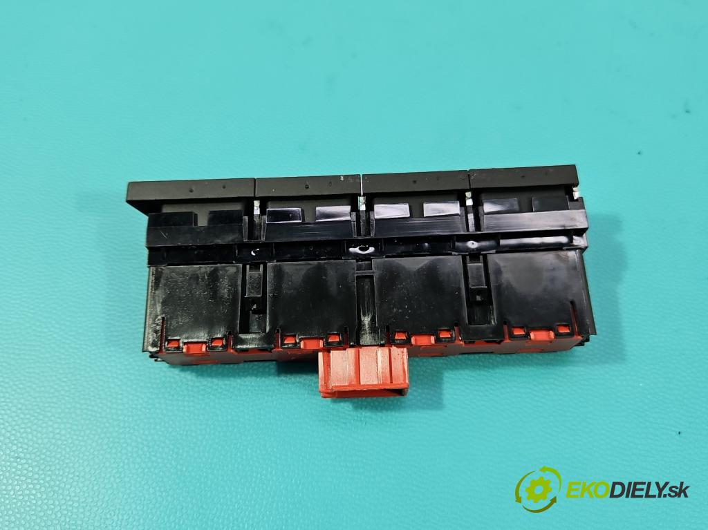 Vw Tiguan II 2016-2024 1.5 TSI 150 HP automatic 110 kW 1498 cm3 5- prepínač ostatné 5NB927238B