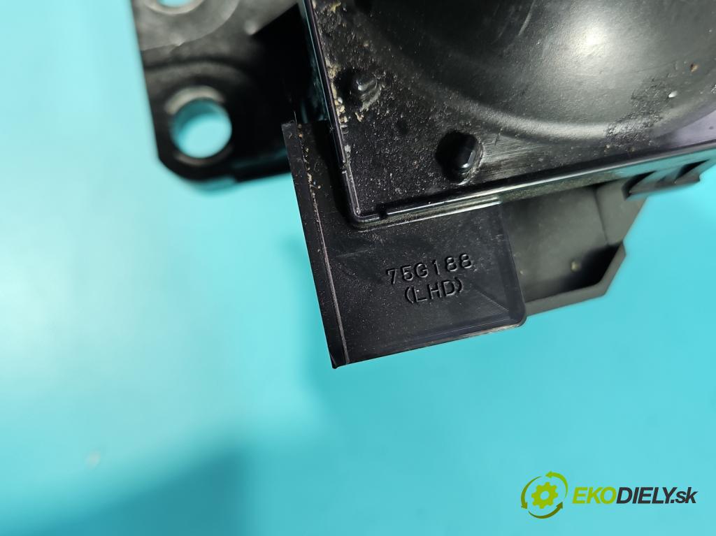 Toyota Auris II 2012-2018 1.8 hybrid 99 HP automatic 73 kW 1798 cm3 5- Páka: Změny: stupeň,rýchlosť 750583 (Rýchlostná páka (kulisa))