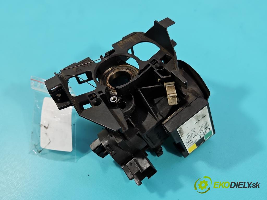 Opel Combo C 2001-2011 1.7 dti 65 HP manual 48 kW 1686 cm3 5- Spínačka 13144390 (Spínacia skrinka)