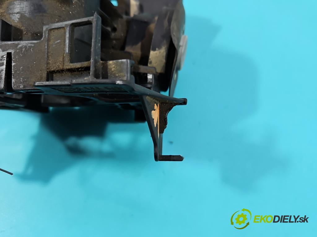 Opel Combo C 2001-2011 1.7 dti 65 HP manual 48 kW 1686 cm3 5- Spínačka 13144390 (Spínacia skrinka)