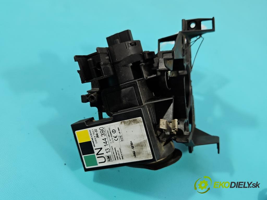 Opel Combo C 2001-2011 1.7 dti 65 HP manual 48 kW 1686 cm3 5- Spínačka 13144390 (Spínacia skrinka)