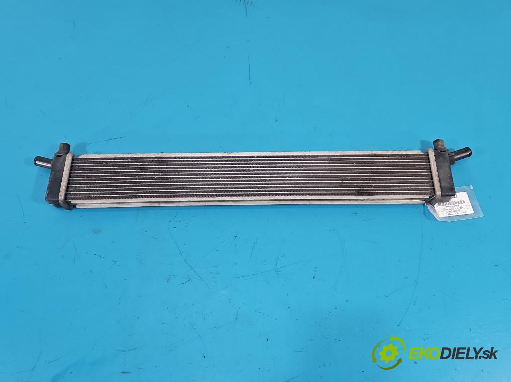 Toyota Auris II 2012-2018 1.8 hybrid 99 hp automatic 73 kW 1798 cm3 5- Chladič vody  (Vodní chladič)