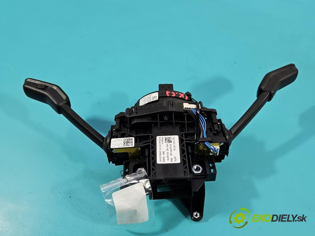 Vw Tiguan II 2016-2024 1.5 TSI 150 HP automatic 110 kW 1498 cm3 5- prepínač komplex: 5Q0953223 (Prepínacie páčky pod volantom)