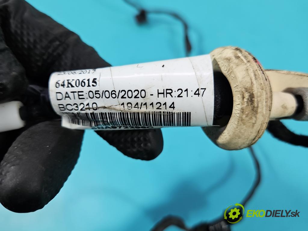 Vw Tiguan II 2016-2024 1.5 TSI 150 HP automatic 110 kW 1498 cm3 5- čára: 5NA972296C