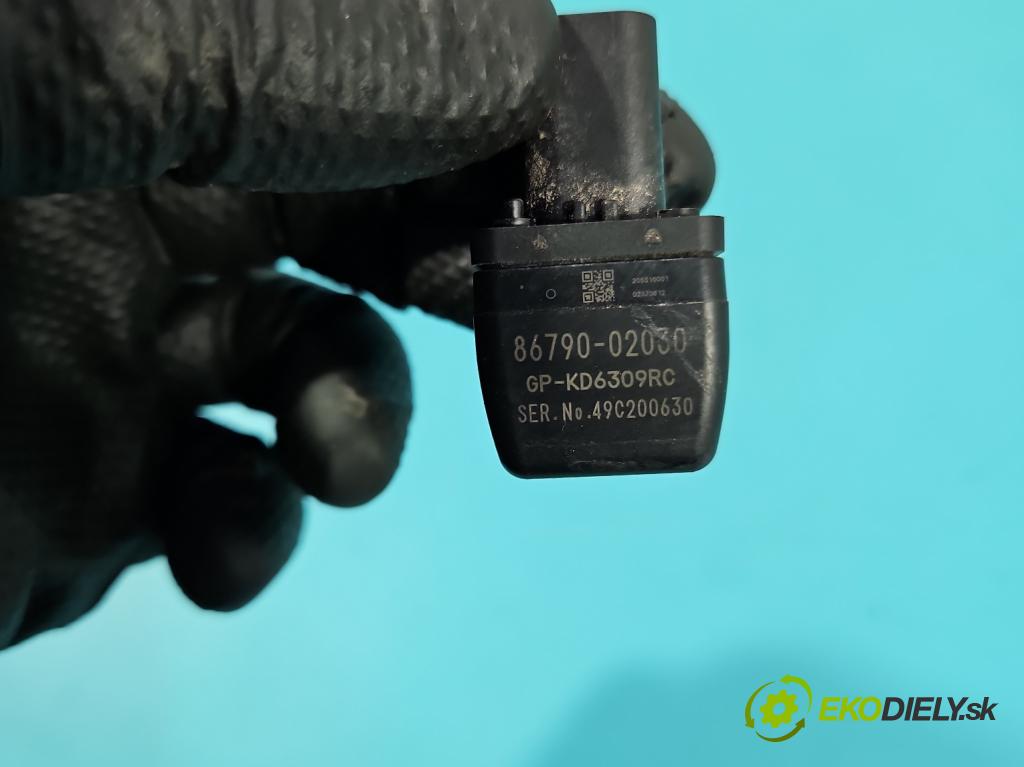 Toyota Auris II 2012-2018 1.8 hybrid 99 hp automatic 73 kW 1798 cm3 5- Kamera cúvaní 86790-02030