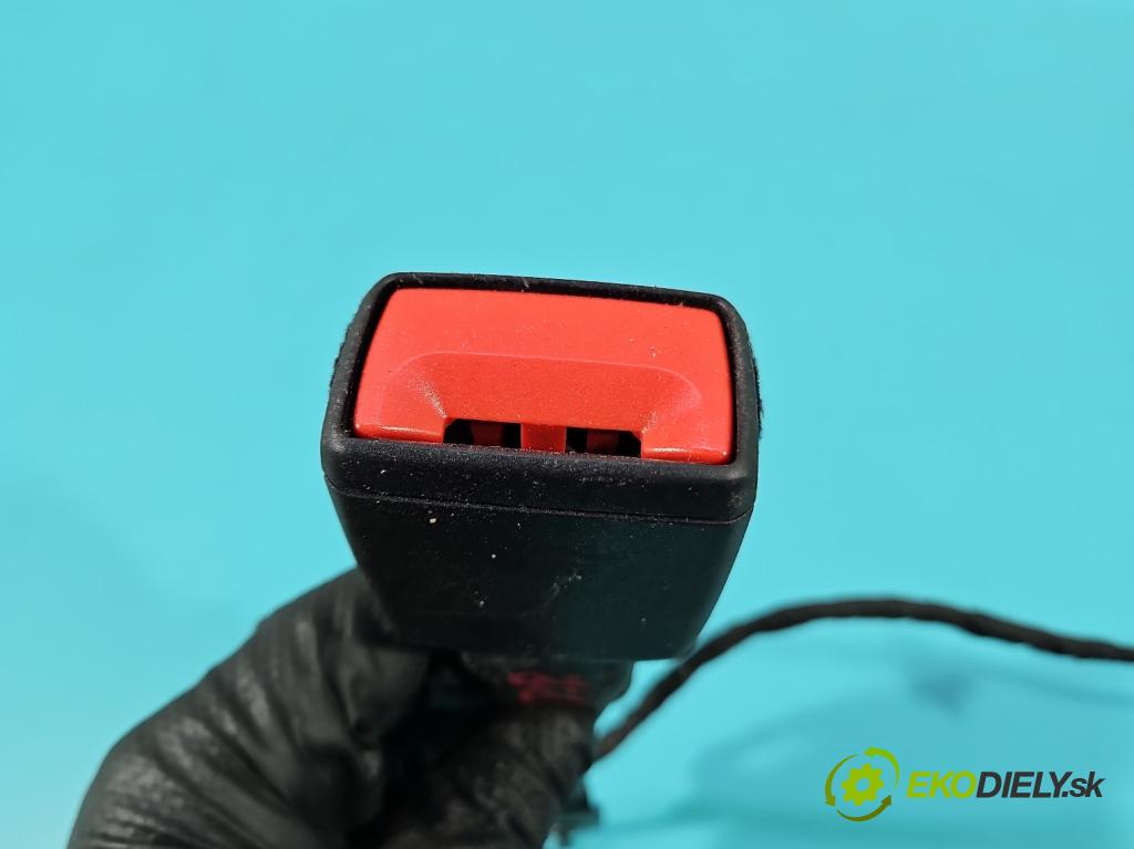 Vw Tiguan II 2016-2024 1.5 TSI 150 HP automatic 110 kW 1498 cm3 5- pas bezpečnosť: predné pravý 5NA857756A