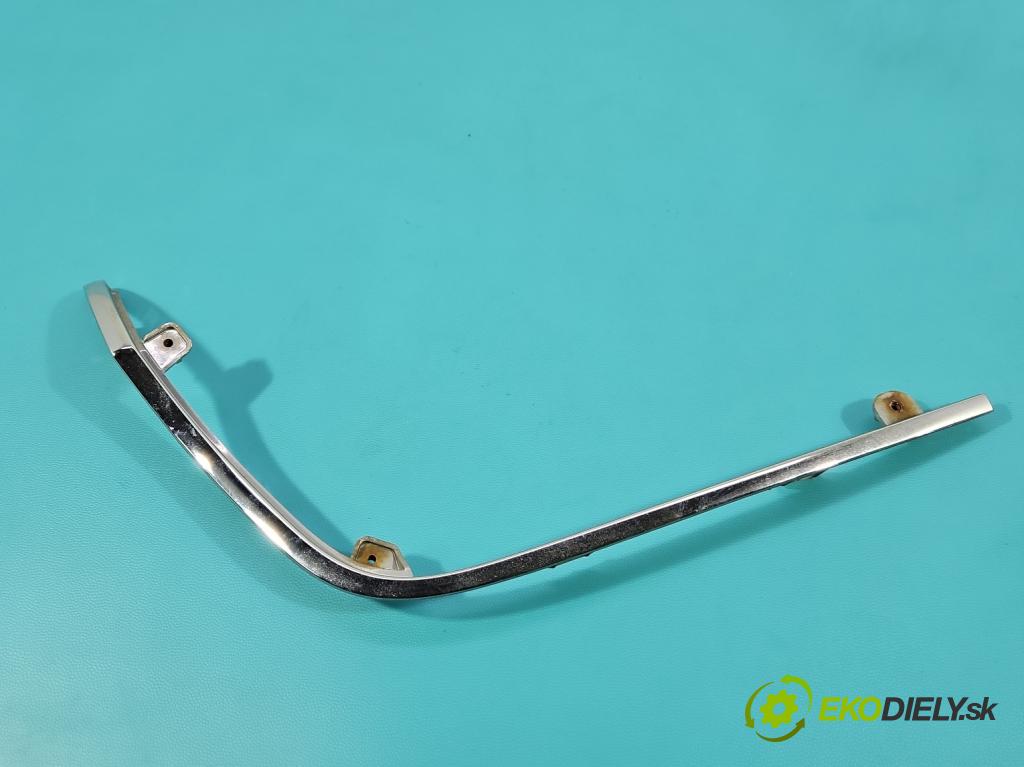 Toyota Auris II 2012-2018 1.8 hybrid 99 HP automatic 73 kW 1798 cm3 5- lišta karoséria: ostatné 52752-02010