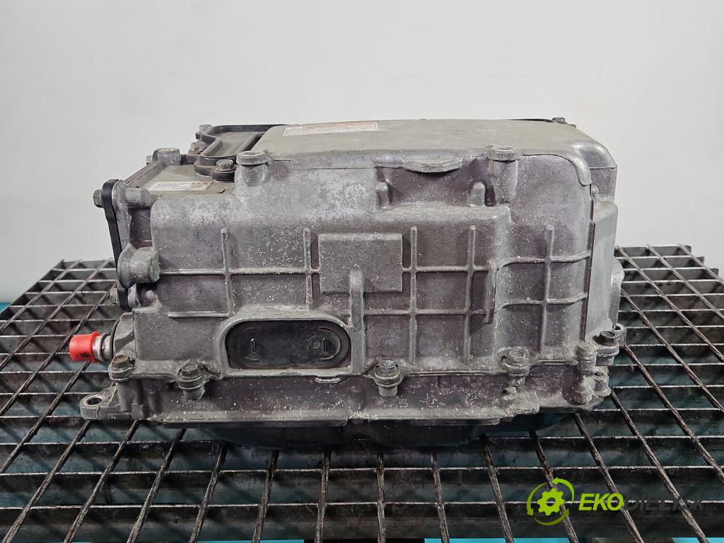 Toyota Auris II 2012-2018 1.8 hybrid 99 hp automatic 73 kW 1798 cm3 5- měnič aktuální: G9200-47190