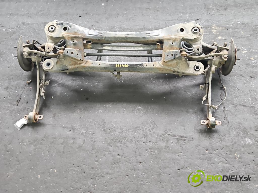 Toyota Auris II 2012-2018 1.8 hybrid 99 hp automatic 73 kW 1798 cm3 5- zadní výztuha  (Zadní výztuha)