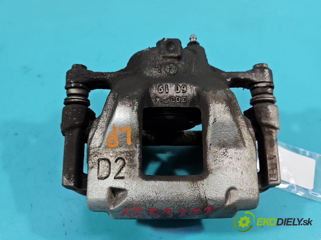 Toyota Auris II 2012-2018 1.8 hybrid 99 HP automatic 73 kW 1798 cm3 5- brzdič predné ľavý  (Kľučka dverí ostatné)