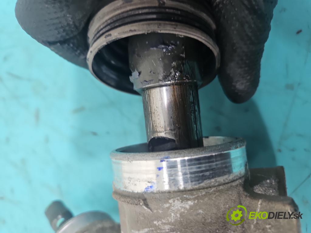 Toyota Auris II 2012-2018 1.8 hybrid 99 HP automatic 73 kW 1798 cm3 5- Ozubené kolo: volant 45510-02320