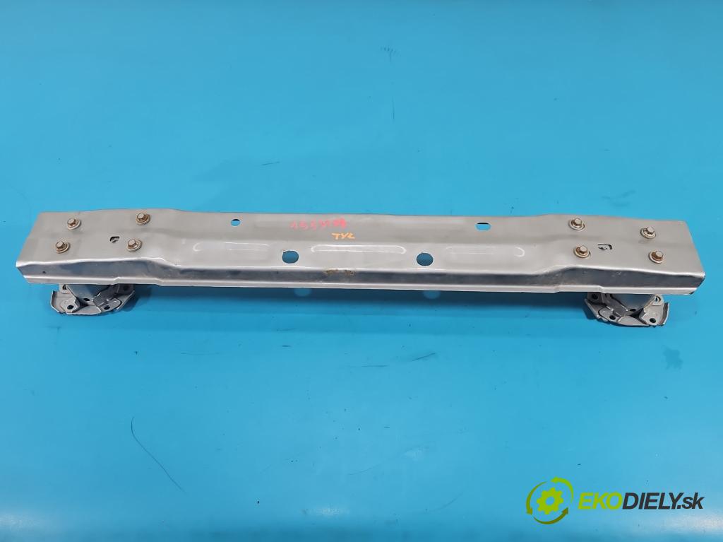 Toyota Auris II 2012-2018 1.8 hybrid 99 hp automatic 73 kW 1798 cm3 5- výztuha nárazníku zadní 