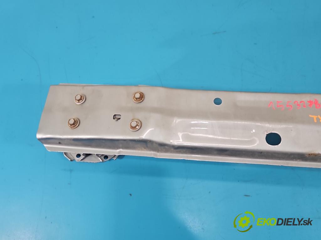 Toyota Auris II 2012-2018 1.8 hybrid 99 hp automatic 73 kW 1798 cm3 5- výztuha nárazníku zadní