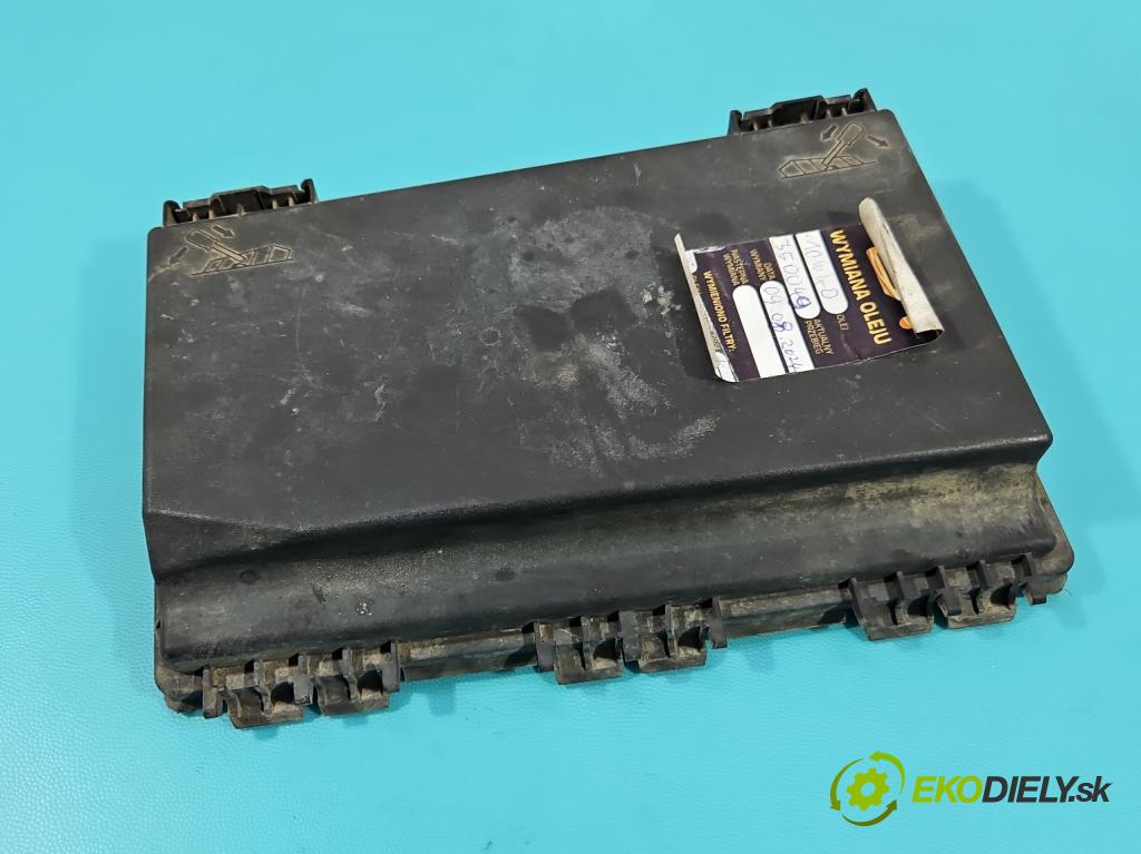 Opel Astra III 2004-2014 1.6 16V 105 hp manual 77 kW 1598 cm3 3- skříňka pojistková 13206751 (Pojistková skříňka)