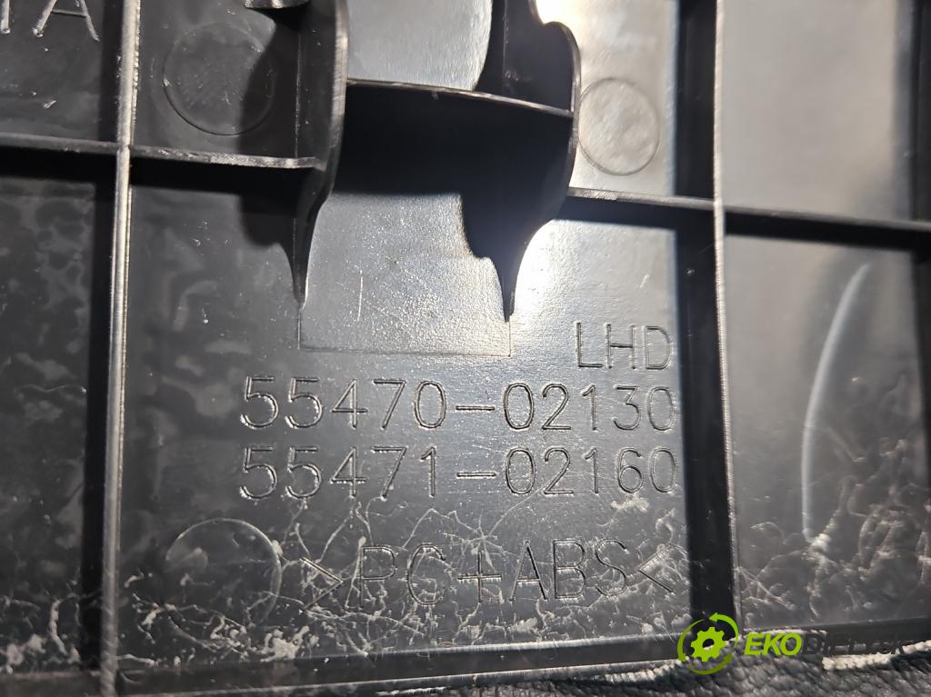 Toyota Auris II 2012-2018 1.8 hybrid 99 hp automatic 73 kW 1798 cm3 5- lišta ozdobná interiéry: 55470-02130
