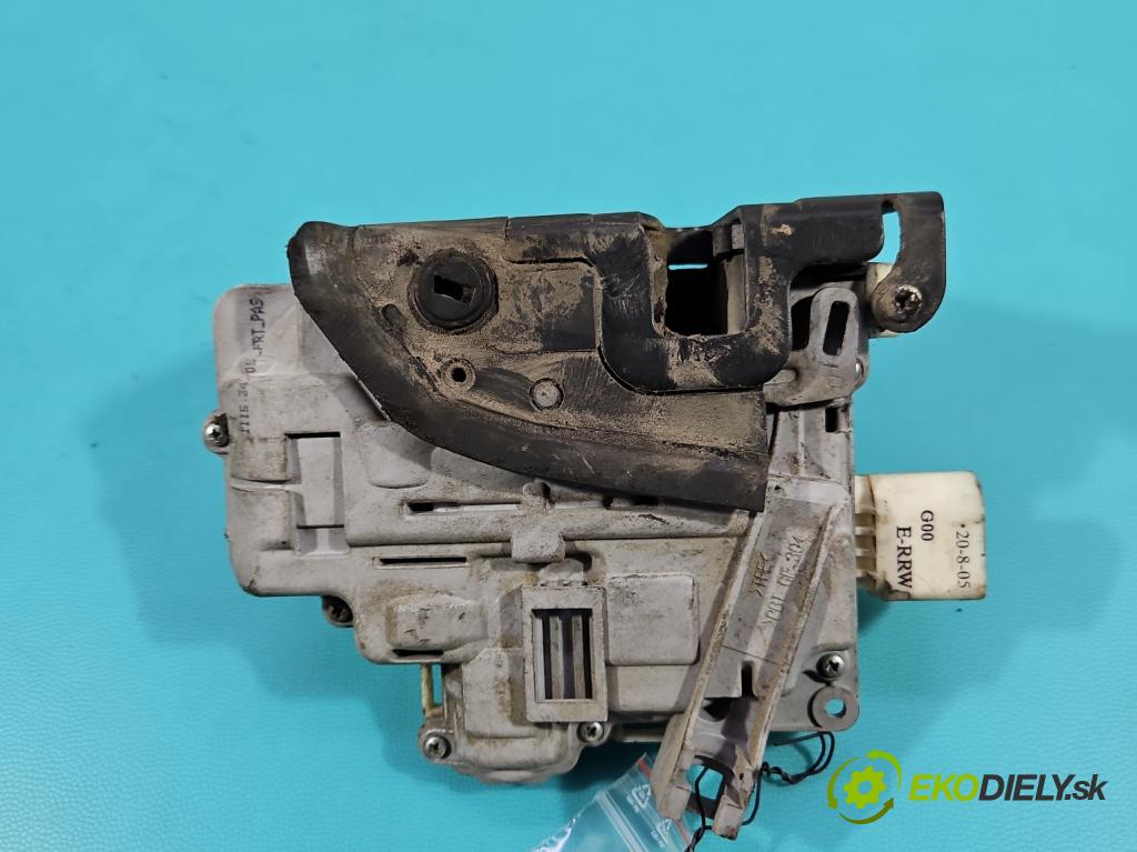 Seat Leon II 2005-2012 2.0 tdi 140 hp manual 103 kW 1968 cm3 5- zámek zadní pravý 1P0839016